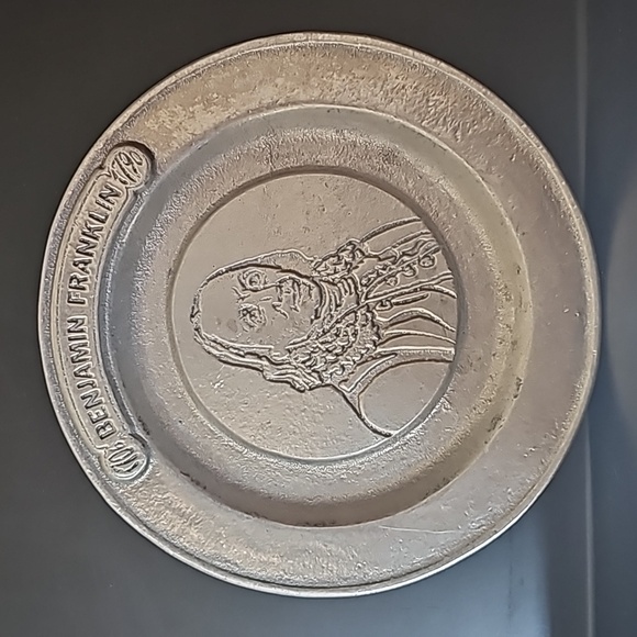 York Metal Crafters Benjamin Franklin 6" Pewter Change Tray Plate 6 inches - Picture 1 of 6